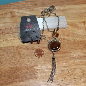 PAPARAZZI Necklace & Earrings Set NWT